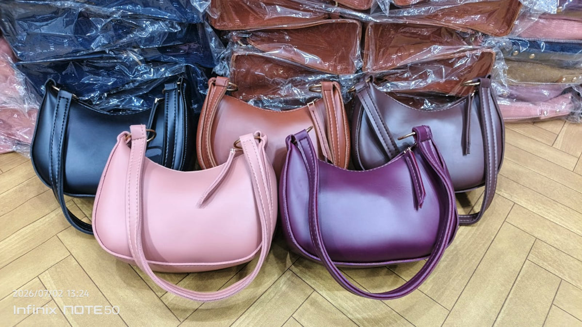 Women's Classic Zip Shoulder Bag