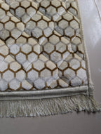 The Velvet Honeycomb Quilted Janamaz prayermat