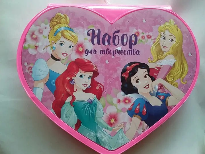 52 Pcs Heart Shape Colour Kit for Kids