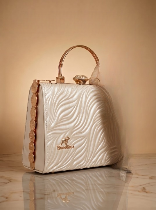 Elegant Handbag with Coin Detail